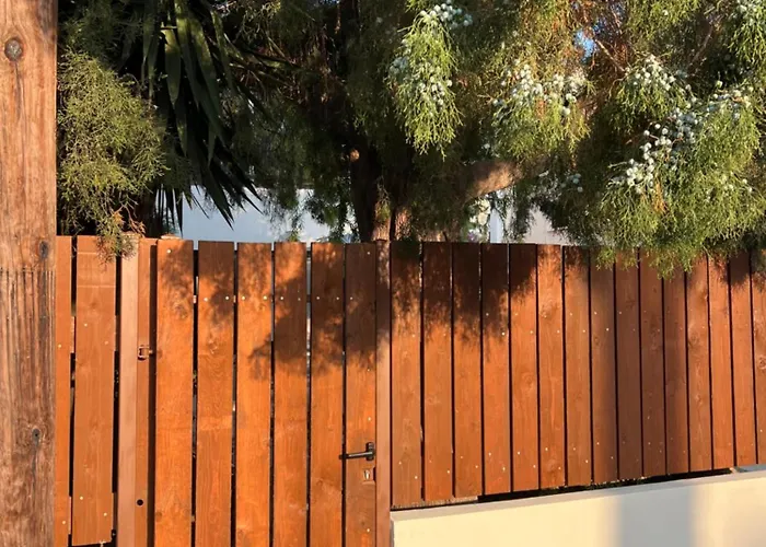 Feriehus Aphrodite's Gardens Entire Townhouse 400 M To The Sea *