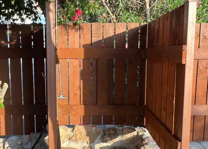 Aphrodite's Gardens Entire Townhouse 400 M To The Sea *